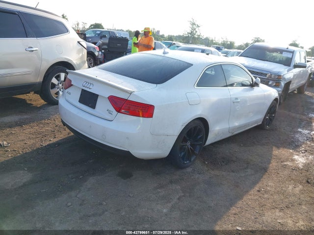 2013 AUDI A5 WAUVFAFR6DA002106 Photo 3