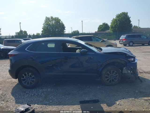 3MVDMBAL4NM423709 Mazda py