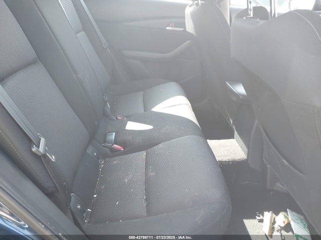 3MVDMBAL4NM423709 Mazda py