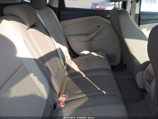 1FMCU0GX8FUA21342 Ford Escape