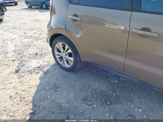KIA dohc gdi nu 2015 KNDJP3A58F7180985 Image 16