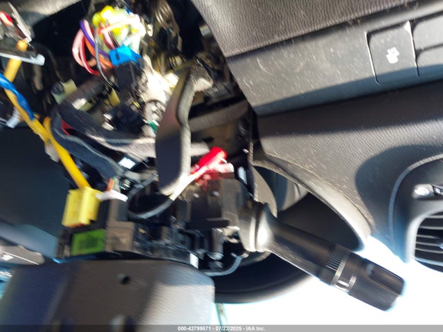 KIA dohc gdi nu 2015 KNDJP3A58F7180985 Image 6