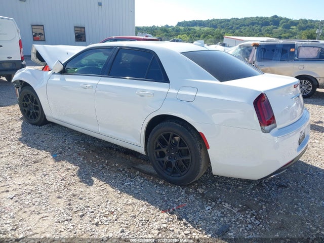2C3CCABG6KH755824 Chrysler 300