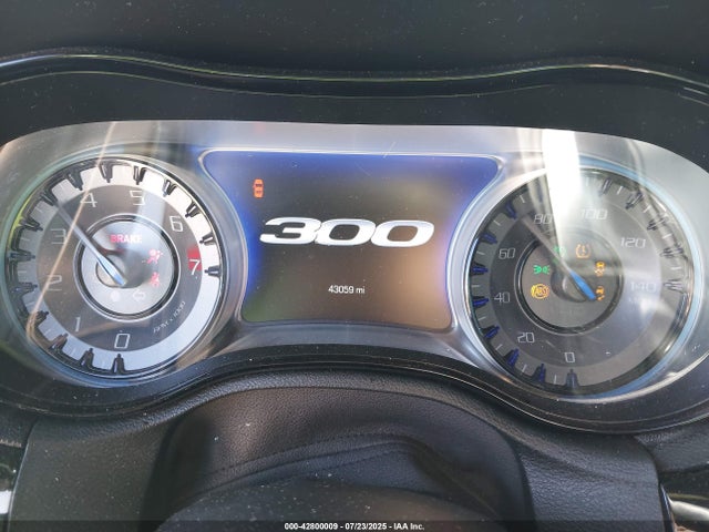 2C3CCABG6KH755824 Chrysler 300