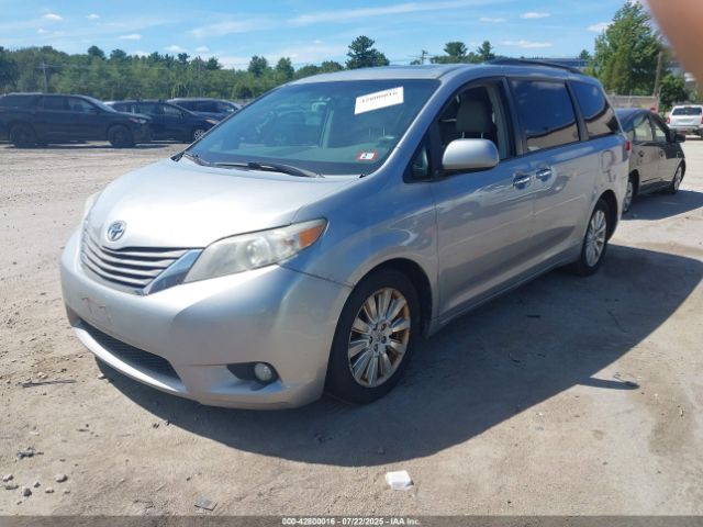 2011 TOYOTA SIENNA 5TDDK3DC3BS025573 Photo 1