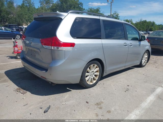 2011 TOYOTA SIENNA 5TDDK3DC3BS025573 Photo 3