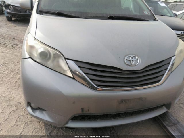 2011 TOYOTA SIENNA 5TDDK3DC3BS025573 Photo 5