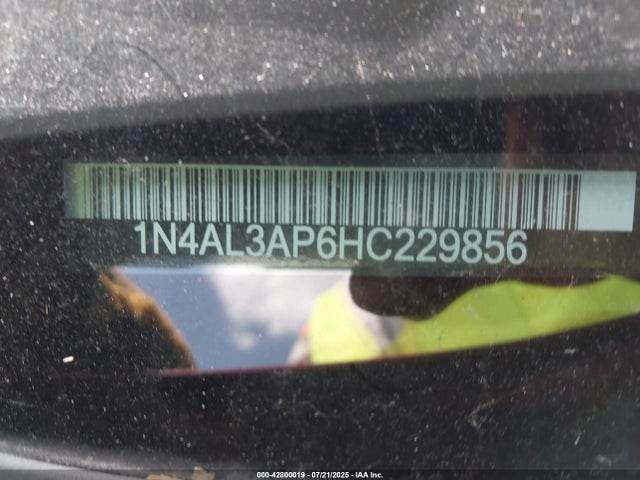 Nissan Altima 2017 1N4AL3AP6HC229856 Image 9