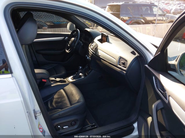 2016 AUDI Q3 WA1EFCFS1GR001852 Photo 4
