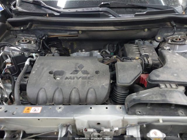 2016 MITSUBISHI OUTLANDER JA4AZ3A36GZ002551 Photo 9