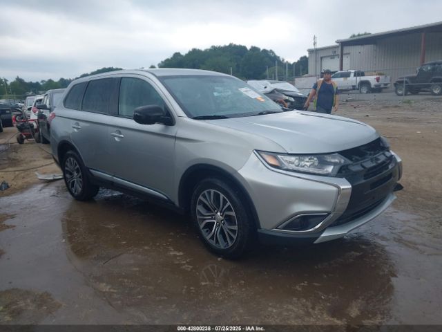 2018 MITSUBISHI OUTLANDER JA4AZ3A30JZ041644 Photo 0