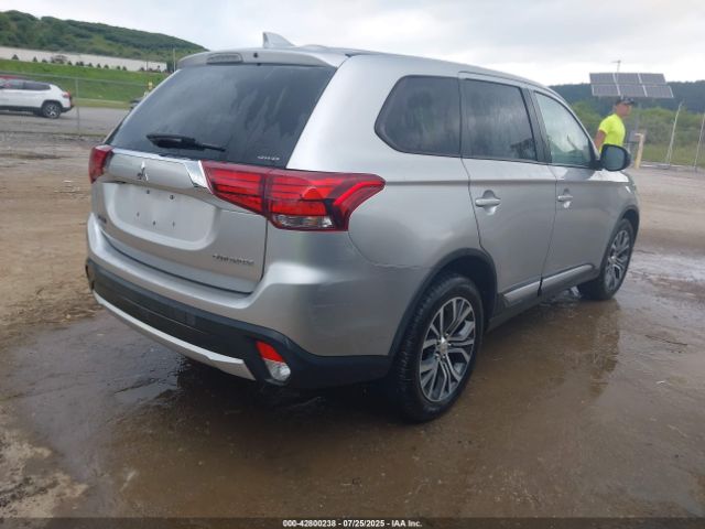 2018 MITSUBISHI OUTLANDER JA4AZ3A30JZ041644 Photo 3