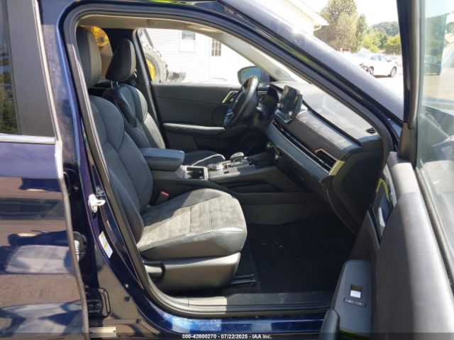 2023 MITSUBISHI OUTLANDER JA4J4UA81PZ055657 Photo 4