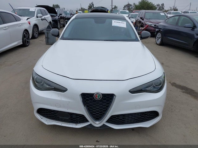 Alfa Romeo giulia (952) 2017 ZARFAECNXH7549497 Image 12