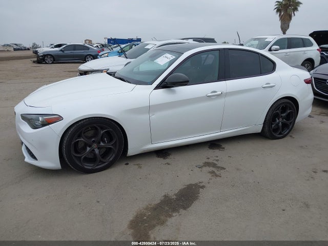 Alfa Romeo giulia (952) 2017 ZARFAECNXH7549497 Image 14