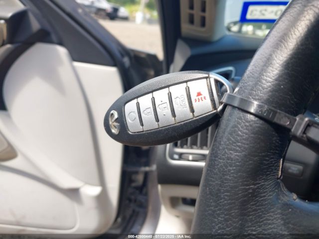 2017 INFINITI Q50 JN1EV7ARXHM834510 Photo 10