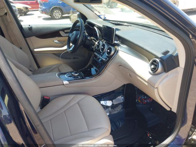 2019 MERCEDES-BENZ GLC 300 WDC0G4JB5KF569746 Photo 4