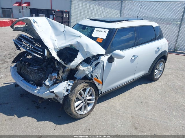 2014 MINI COUNTRYMAN WMWZB3C50EWR41220 Photo 1