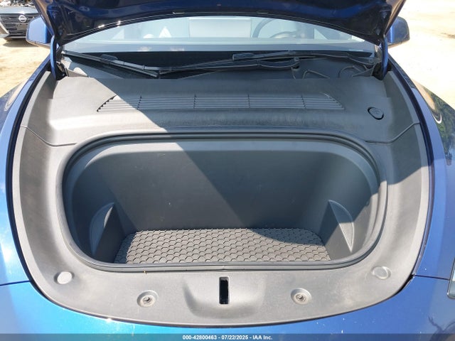 2021 TESLA MODEL Y 5YJYGAEE8MF300143 Photo 9