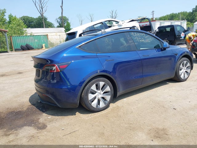 2021 TESLA MODEL Y 5YJYGAEE8MF300143 Photo 3
