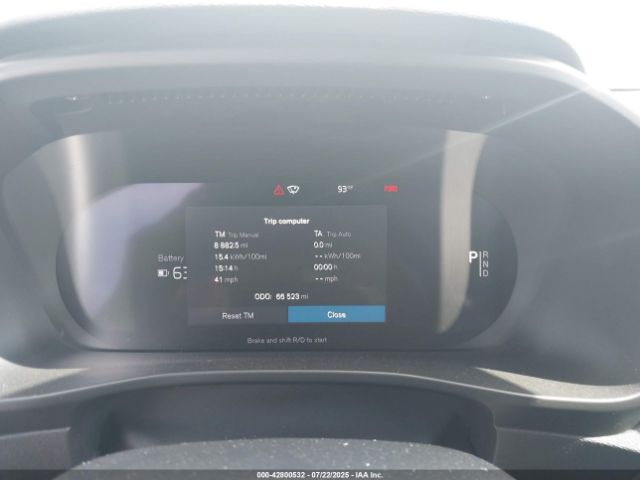 2021 VOLVO XC40 RECHARGE PURE ELECTRIC YV4ED3UR4M2575147 Photo 6