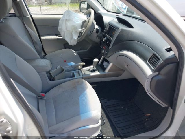 2011 SUBARU FORESTER JF2SHADC3BH705649 Photo 4