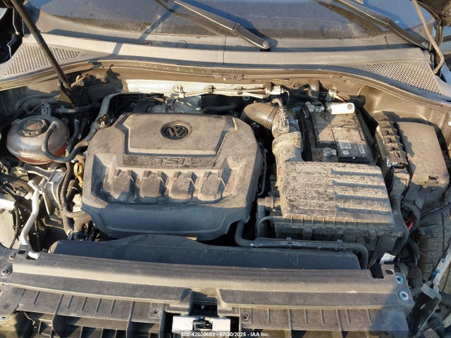 3VV2B7AX5JM208253 Volkswagen Tiguan