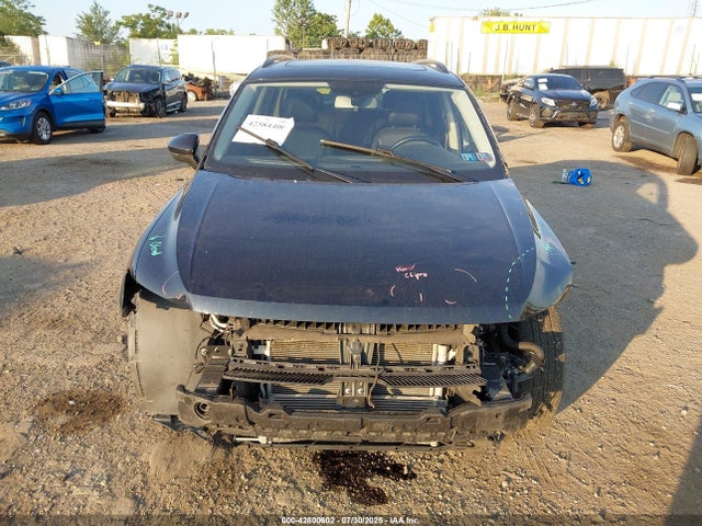 3VV2B7AX5JM208253 Volkswagen Tiguan