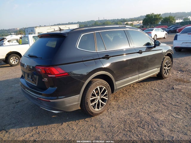 3VV2B7AX5JM208253 Volkswagen Tiguan