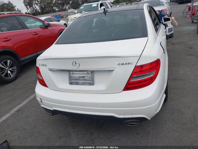 WDDGF8AB0EA939944 Mercedes-Benz 2014