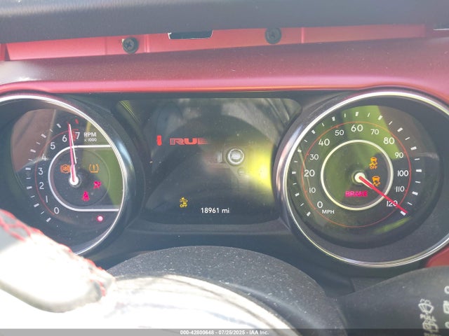 1C4HJXFG3NW222646 Jeep Wrangler