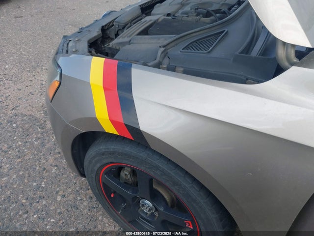 Volkswagen 2015 2015 1VWCV7A39FC067247 Image 6