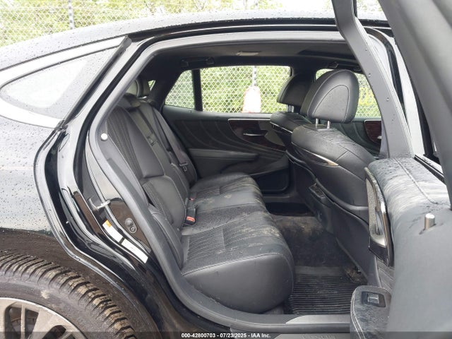 Lexus v35a-fts 2019 JTHC51FF0K5006420 Image 8