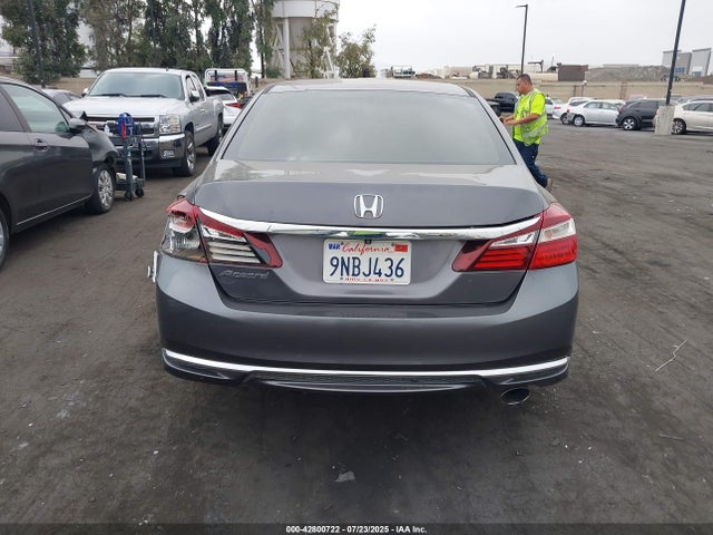 1HGCR2F38GA146555 Honda k24w1