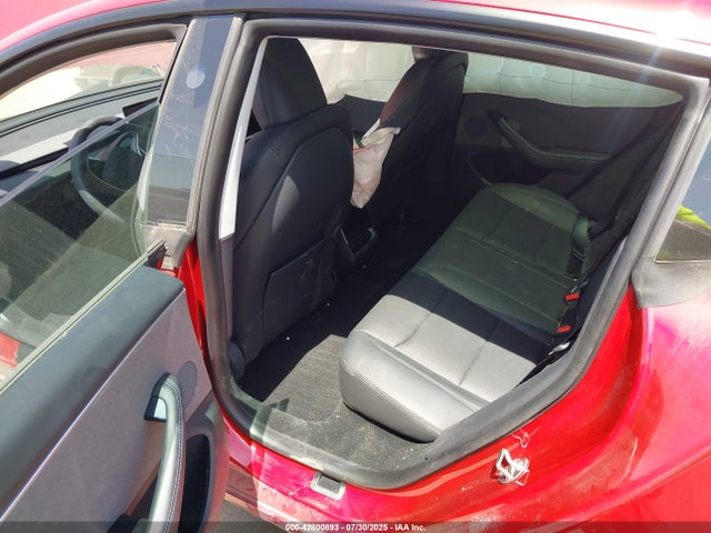 Tesla MODEL 3 2024 5YJ3E1EA0RF725165 Image 8