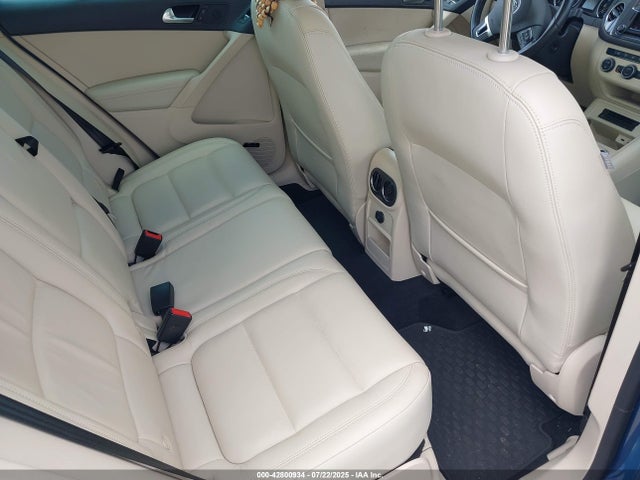 WVGWV7AX3HW504031 Volkswagen 2.0 tsi
