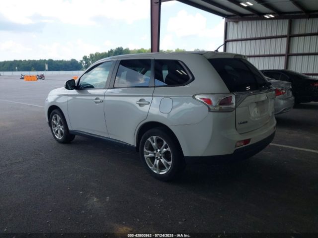 2014 MITSUBISHI OUTLANDER JA4AD3A30EZ018837 Photo 2