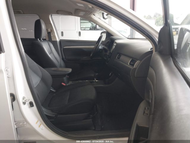 2014 MITSUBISHI OUTLANDER JA4AD3A30EZ018837 Photo 4