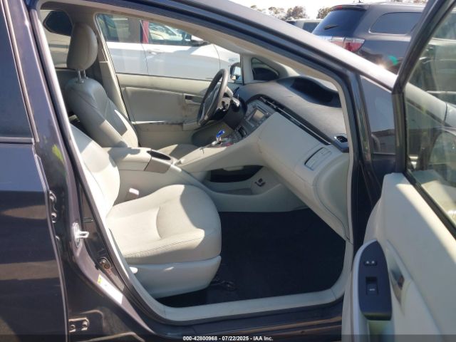 2013 TOYOTA PRIUS JTDKN3DU7D5592000 Photo 4