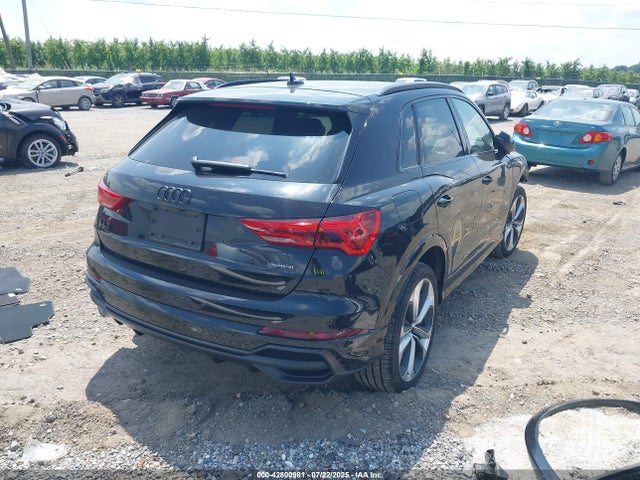 2021 AUDI Q3 WA1EECF33M1071178 Photo 3