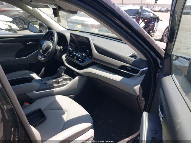 Toyota t24a-fts 2024 5TDKDRAHXRS542979 Image 5