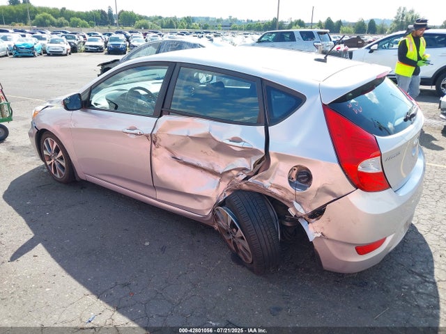 KMHCU5AE2HU351386 Hyundai Accent