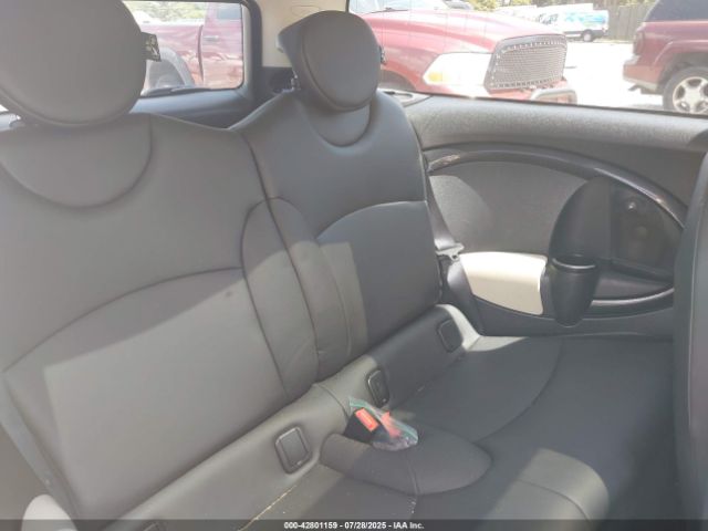 2011 MINI COOPER S CLUBMAN WMWZG3C51BTY30965 Photo 7