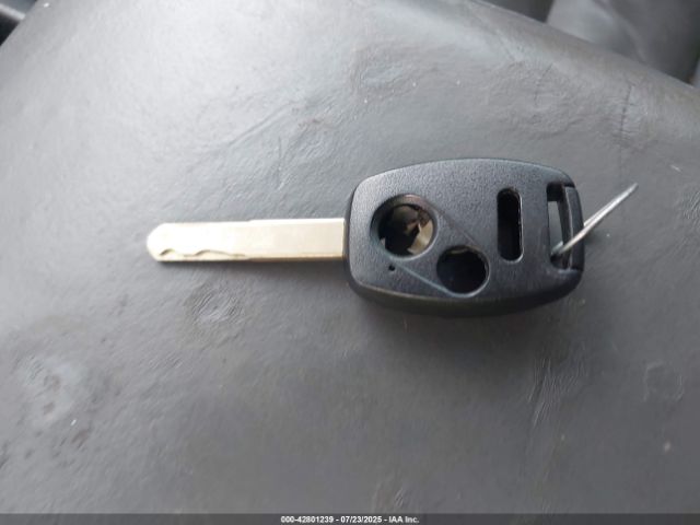 2006 HONDA PILOT 5FNYF286X6B047830 Photo 10