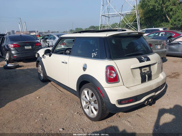 2013 MINI HARDTOP WMWSV3C50DT476480 Photo 2