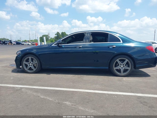 2017 Mercedes-benz E 300 4matic მანქანა იყიდება აუქციონზე, vin: WDDZF4KB2HA198104, აუქციონის ნომერი: 42801265