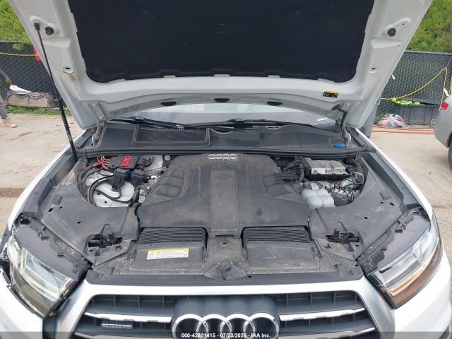 2018 AUDI Q7 WA1LAAF7XJD010608 Photo 9