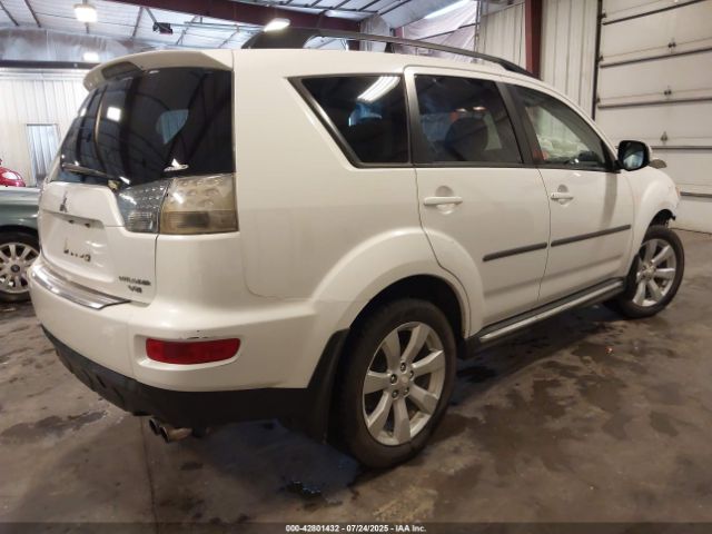 2010 MITSUBISHI OUTLANDER JA4JT4AX4AZ012853 Photo 3