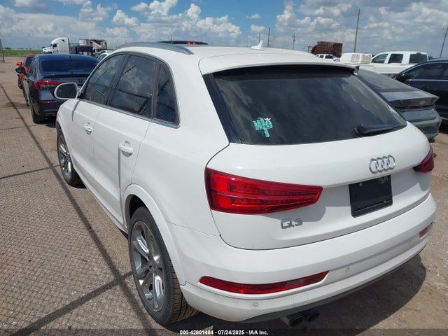 2017 AUDI Q3 WA1HCCFS9HR000326 Photo 2