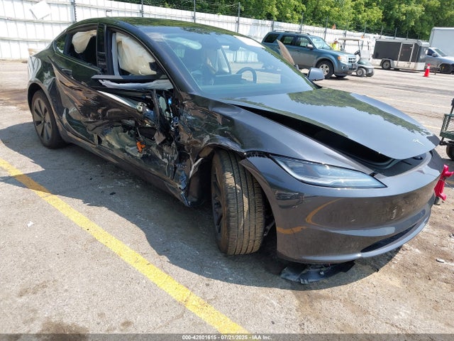 2025 TESLA MODEL 3 5YJ3E1EB5SF012924 Photo 5